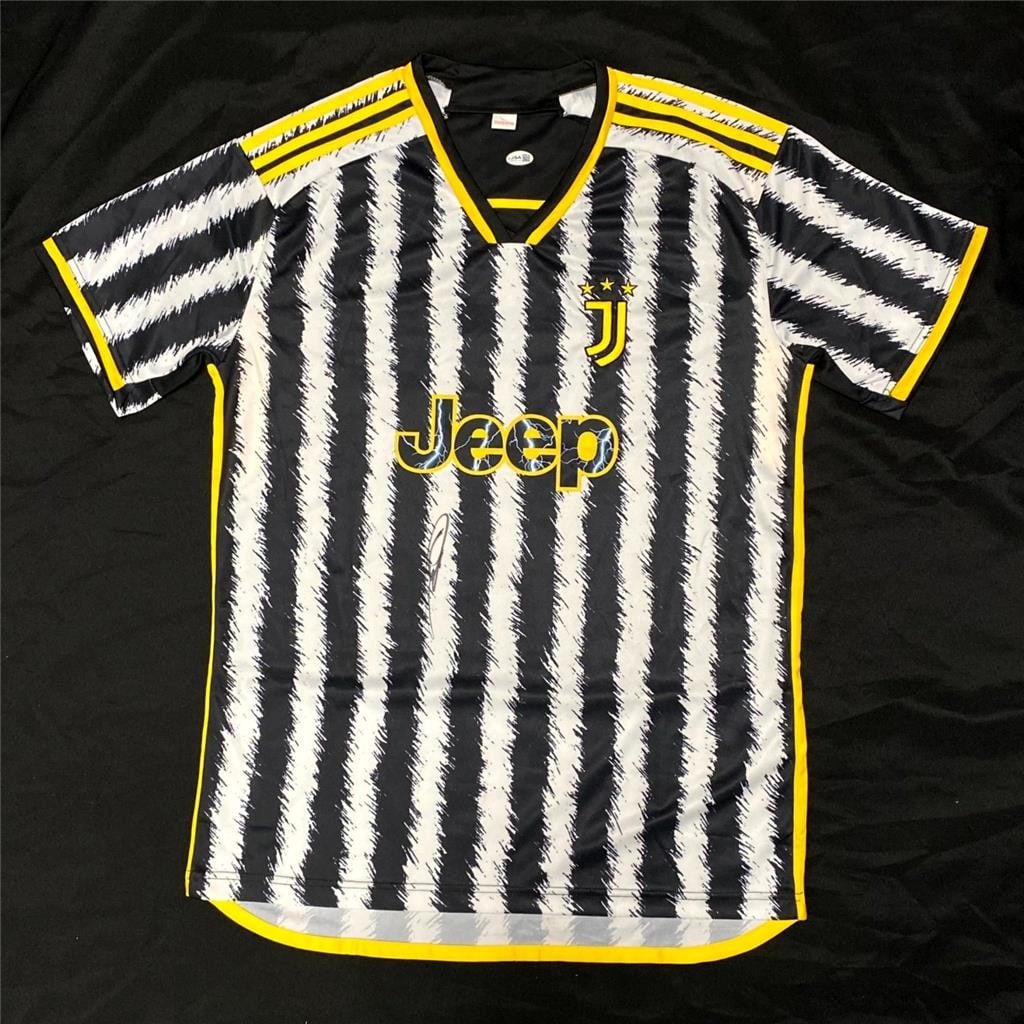 JSA Certified Paul Pogba Juventus Signed Soccer Jersey: JSA Certified Paul Pogba Juventus Signed Soccer Jersey This is an original Juventus jersey kit signed by Paul Pogba. The autograph has been authenticated by James Spence Authentication (JSA). The jers