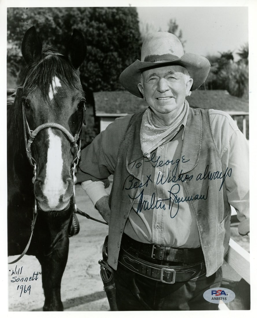 Walter Brennan Signed 8x10 Photo Real McCoys PSA/DNA Authenticated: Walter Brennan Signed 8x10 Photo Real McCoys PSA/DNA Authenticated This offering features an original 8x10 black and white photograph of Walter Brennan, famous for his role in "The Real McCoys." The p