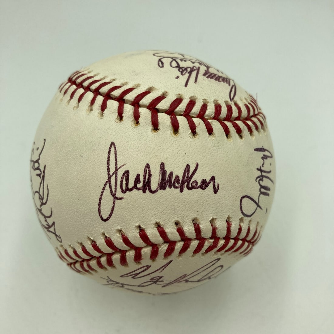 2003 Florida Marlins Signed World Series Baseball with MLB Hologram: 2003 Florida Marlins Signed World Series Baseball with MLB Hologram Celebrate the 2003 Florida Marlins World Series victory with this authentic team-signed baseball. This official Rawlings World Serie