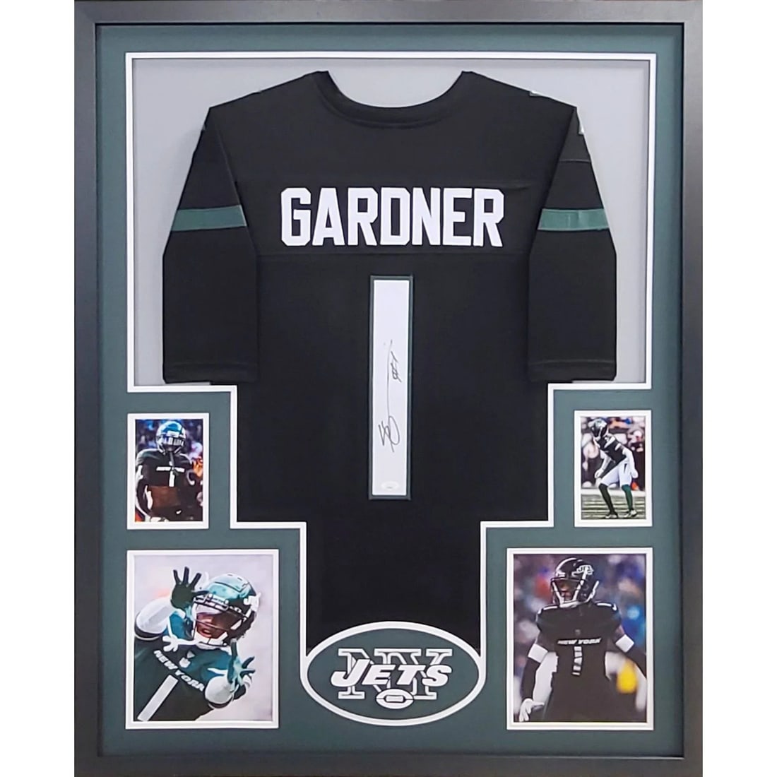 Sauce Gardner Autographed Framed Jersey JSA Certified New York Jets (1 of 2)
