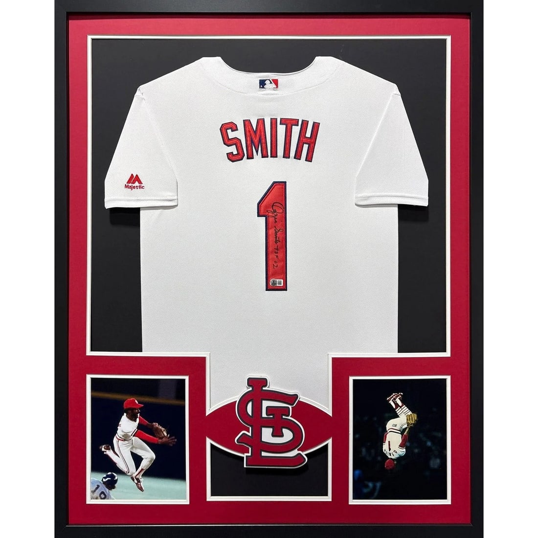 Framed St. Louis Cardinals Jersey Signed by Ozzie Smith Beckett COA (1 of 2)