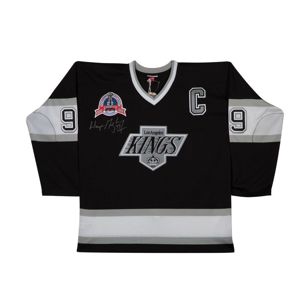 Wayne Gretzky Autographed 1992-93 Mitchell & Ness Kings Jersey Upper Deck Authenticated: Wayne Gretzky Autographed 1992-93 Mitchell & Ness Kings Jersey Upper Deck Authenticated Celebrate the legacy of hockey legend Wayne Gretzky with this original, autographed 1992-93 Mitchell & Ness jers
