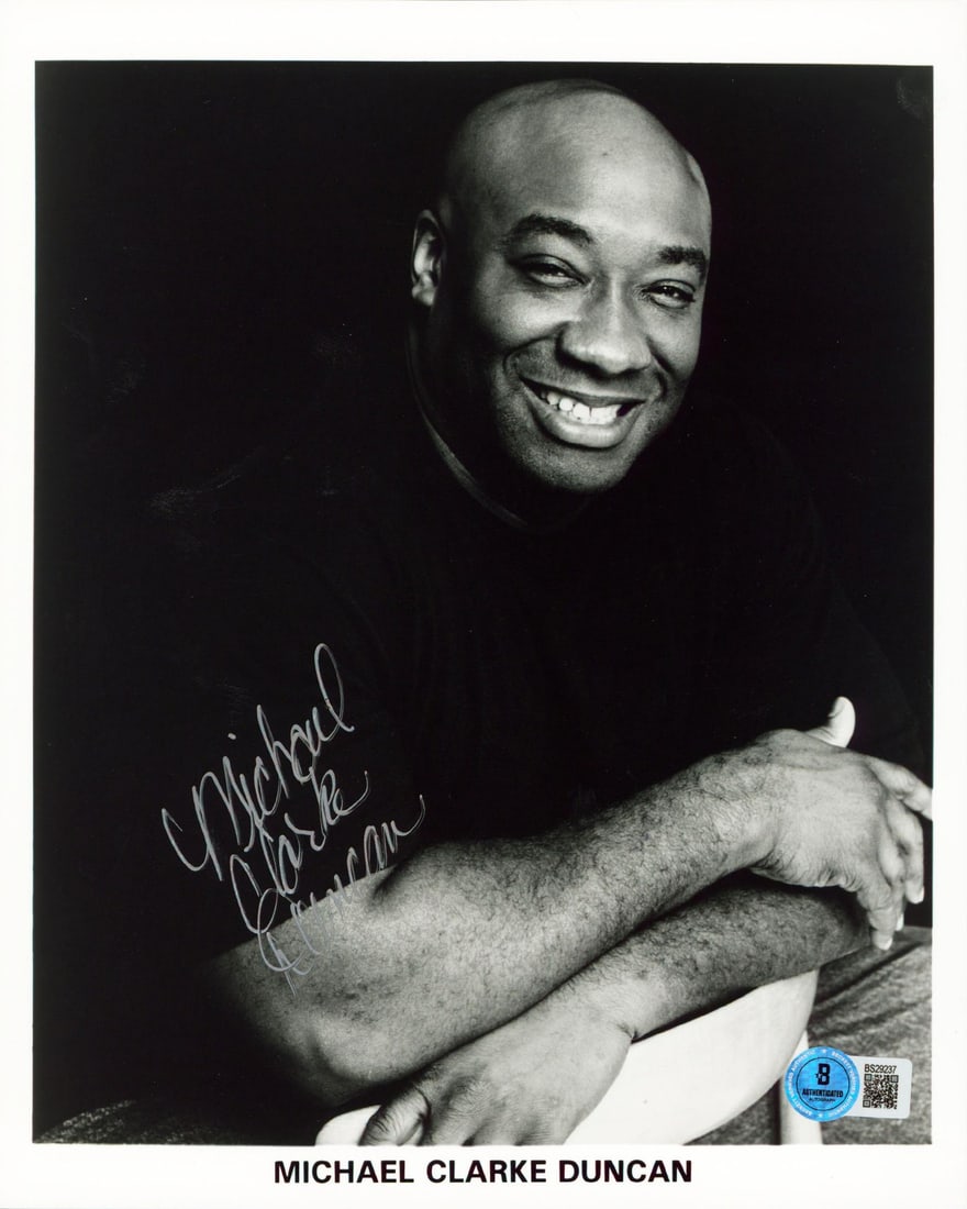 Beckett Certified 8x10 Autographed Photo Michael Clarke Duncan The Green Mile: Beckett Certified 8x10 Autographed Photo Michael Clarke Duncan The Green Mile Authentic signed 8x10 photo from The Green Mile, personally signed by Michael Clarke Duncan. This original photograph incl