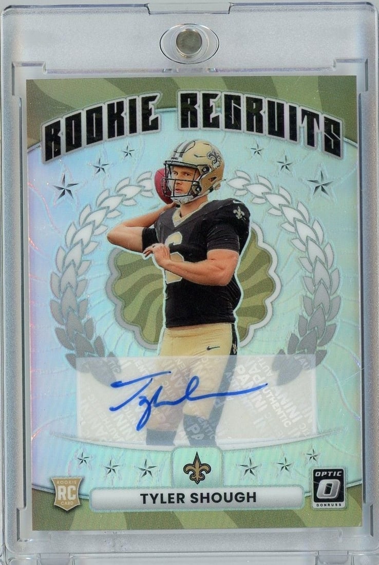 Tyler Shough signed 2025 Panini Donruss Optic Rookie Recruits Refractor 14 199: Tyler Shough signed 2025 Panini Donruss Optic Rookie Recruits Refractor 14 199 2025 Panini Donruss Optic Tyler Shough Rookie Recruits Refractor autograph rookie card, numbered 14/199. This pre-owned s
