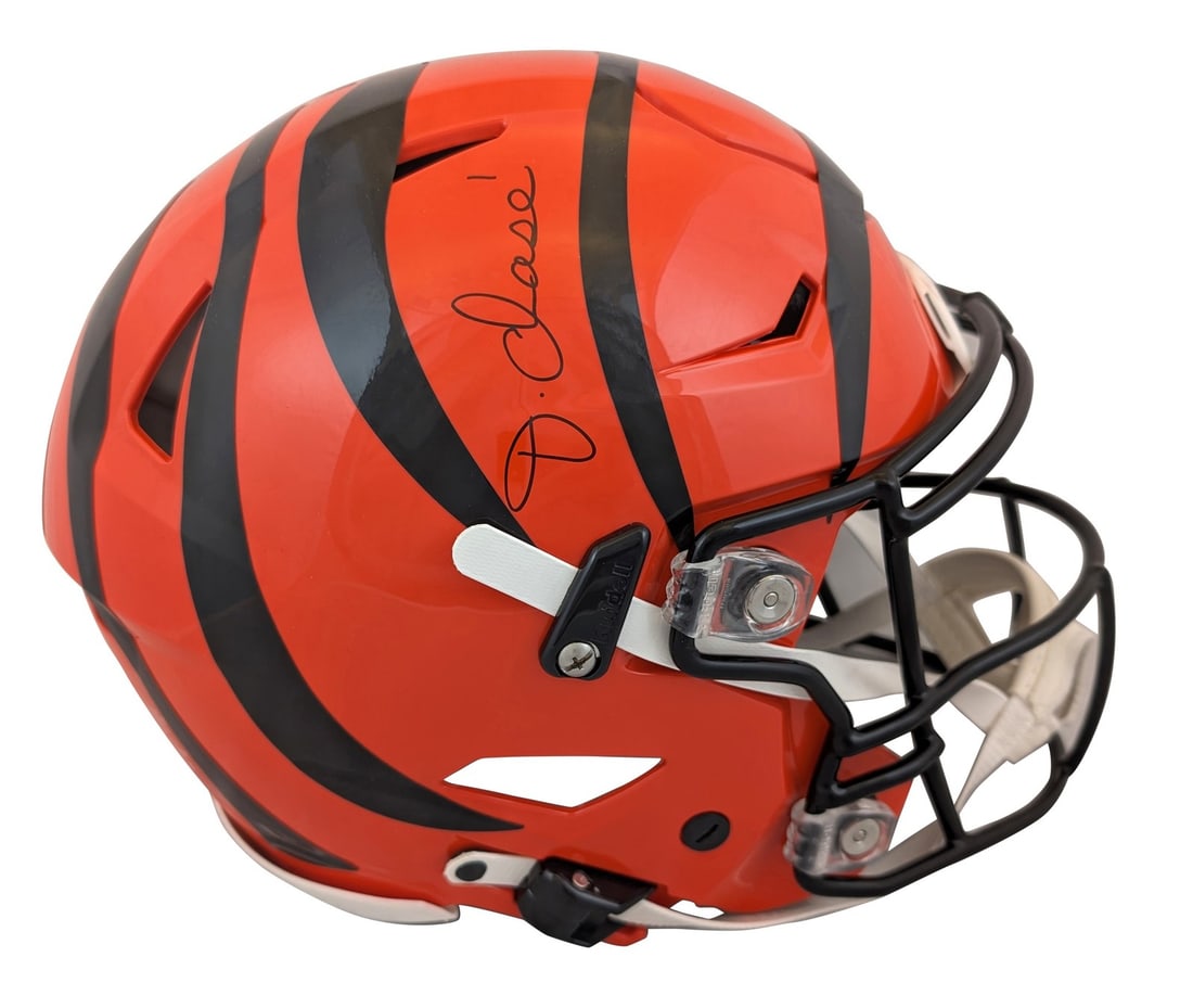 Ja'Marr Chase Signed Riddell Speed Flex Bengals Helmet Beckett Witnessed Authentic (1 of 4)
