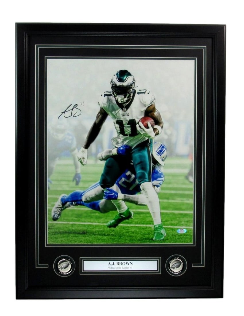 Framed 16x20 A.J. Brown Eagles signed PSA DNA photo: Framed 16x20 A.J. Brown Eagles signed PSA DNA photo This framed 16x20 photo features an authentic autograph from A.J. Brown of the Philadelphia Eagles. The signature is authenticated by PSA/DNA, ensur