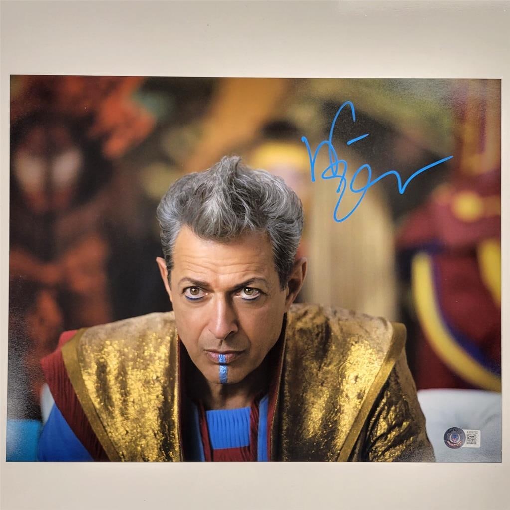 Jeff Goldblum Signed Thor Grandmaster 11x14 Photo Beckett Authenticated (1 of 3)