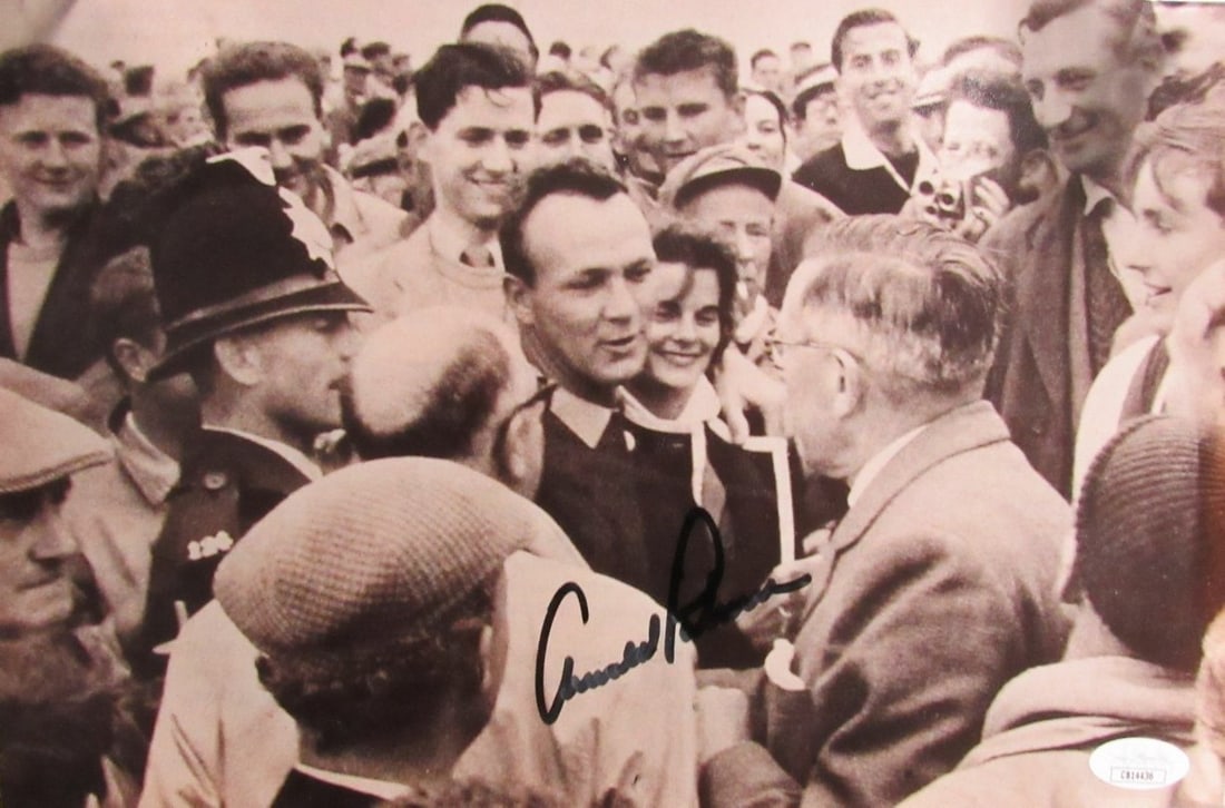 Arnold Palmer Autographed 12x8 B/W Photo JSA Certified PGA Champion (1 of 3)