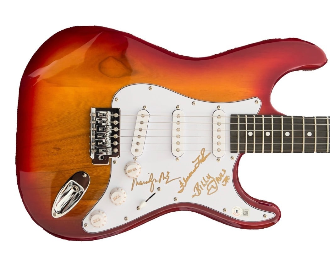 The 5th Dimension Signed Electric Guitar JSA Authenticated: The 5th Dimension Signed Electric Guitar JSA Authenticated This is an original electric guitar signed by members of The 5th Dimension Band, including Florence LaRue, Marilyn McCoo, and Billy Davis