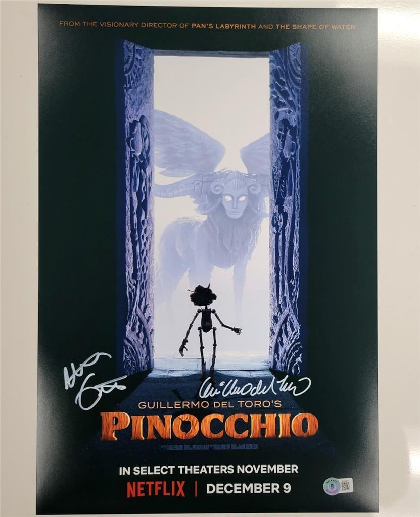 Guillermo Del Toro Mark Gustafson Signed Pinocchio 12x18 Photo Beckett Authenticated: Guillermo Del Toro Mark Gustafson Signed Pinocchio 12x18 Photo Beckett Authenticated This is an original 12x18 photograph from the movie "Pinocchio," signed by acclaimed director Guillermo Del Toro. T