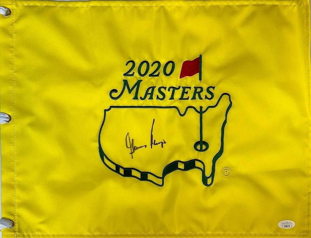 Gary Player Autographed Yellow 2020 Masters Pin Flag JSA AK80773: Gary Player Autographed Yellow 2020 Masters Pin Flag JSA AK80773 Celebrate the legacy of golf with this officially licensed 2020 Masters pin flag, signed by the legendary golfer Gary Player. This auth
