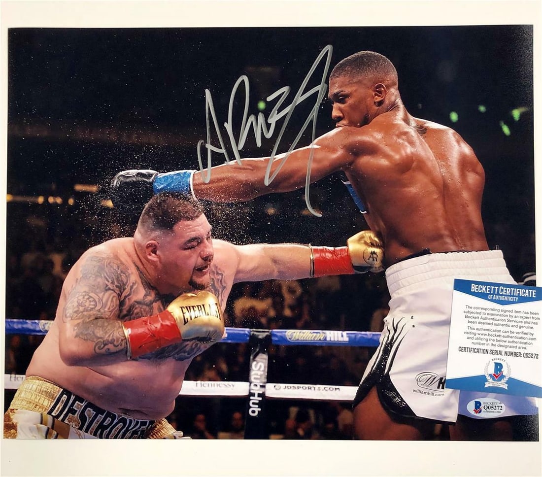Signed 11x14 Boxing Photo Andy Ruiz Jr vs Anthony Joshua Beckett BAS COA: Signed 11x14 Boxing Photo Andy Ruiz Jr vs Anthony Joshua Beckett BAS COA Original signed 11x14 boxing photo featuring Andy Ruiz Jr vs Anthony Joshua. This pre-owned piece includes Beckett autograph au