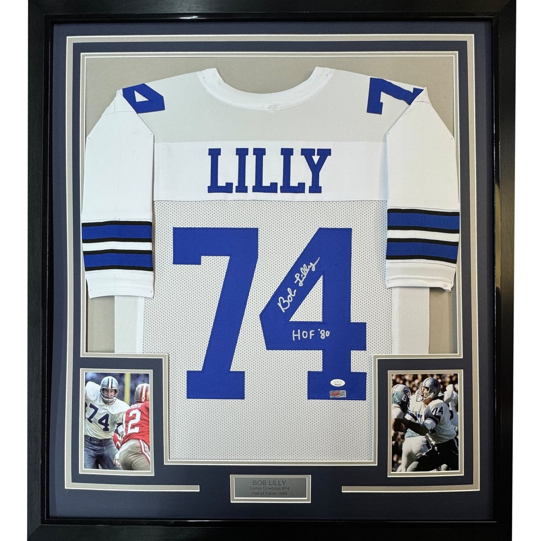 Bob Lilly Signed Framed Dallas Cowboys White Jersey 35x39 JSA: Bob Lilly Signed Framed Dallas Cowboys White Jersey 35x39 JSA Professionally framed and matted original white Dallas Cowboys jersey signed by Bob Lilly. This pre-owned display includes two 5x7 photos 