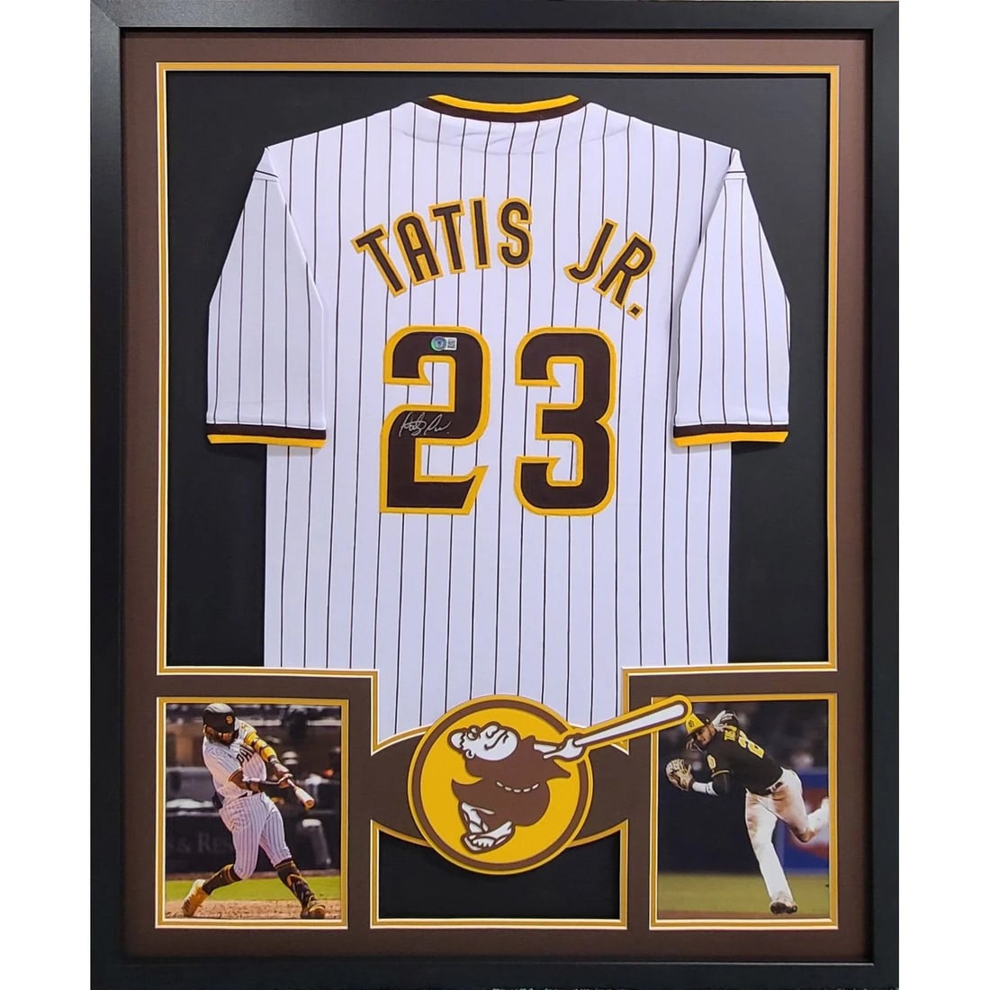 Fernando Tatis Jr. Signed Framed Jersey Beckett Authenticated San Diego Padres: Fernando Tatis Jr. Signed Framed Jersey Beckett Authenticated San Diego Padres This is a stunning autographed jersey of Fernando Tatis Jr., elegantly framed to showcase your San Diego Padres pride. Au