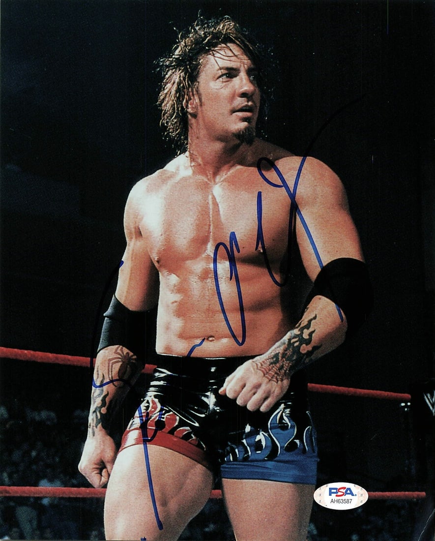 Sean O'Haire WWE 8x10 Signed Photo PSA/DNA Authentic Autograph: Sean O'Haire WWE 8x10 Signed Photo PSA/DNA Authentic Autograph This is an original 8x10 photograph featuring the signature of Sean O'Haire, a notable WWE wrestler. The autograph has been authenticated