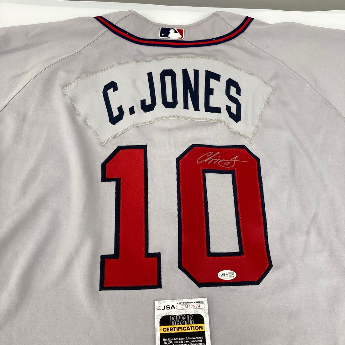 Atlanta Braves Russell Jersey signed by Chipper Jones with JSA COA: Atlanta Braves Russell Jersey signed by Chipper Jones with JSA COA Pre-owned authentic Atlanta Braves Russell jersey signed by Chipper Jones. This original autographed baseball jersey comes with a ful