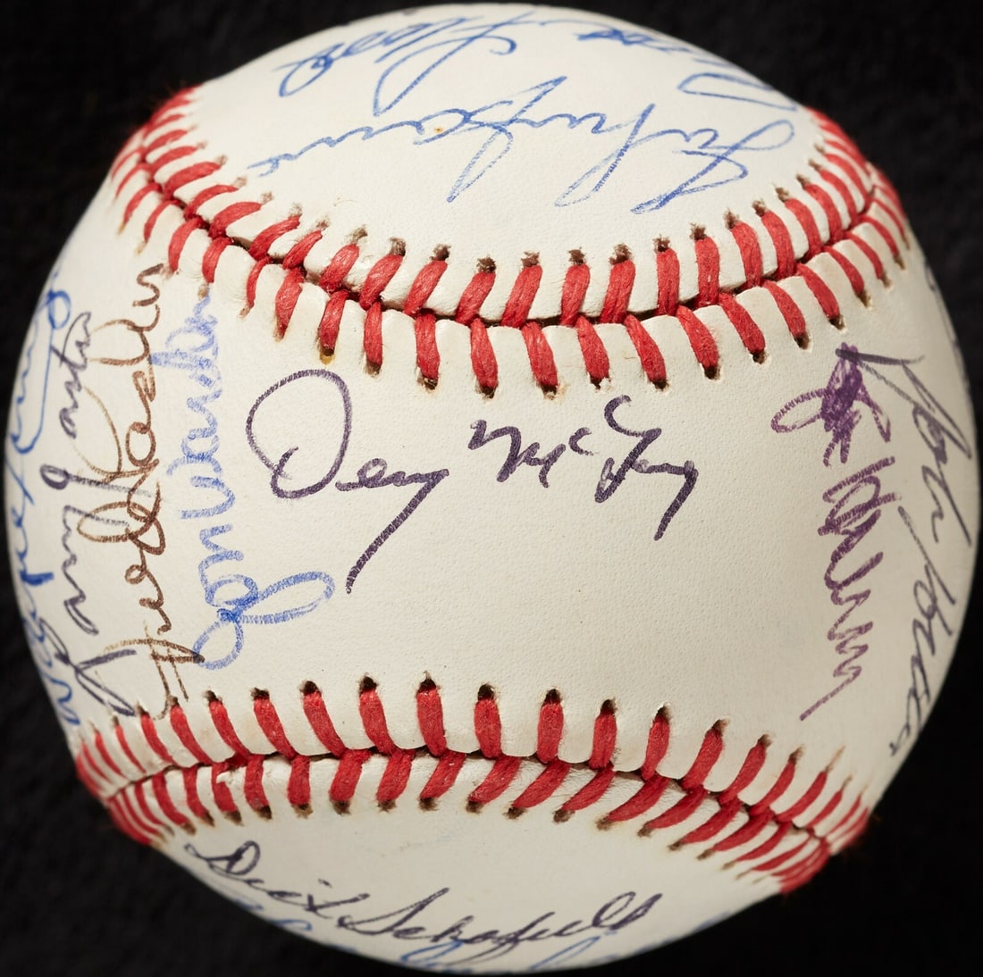 Signed 1968 World Series Baseball with 26 Autographs Beckett Authenticated: Signed 1968 World Series Baseball with 26 Autographs Beckett Authenticated This is an official American League baseball signed by 26 players from the 1968 World Series, representing both the Detroit T