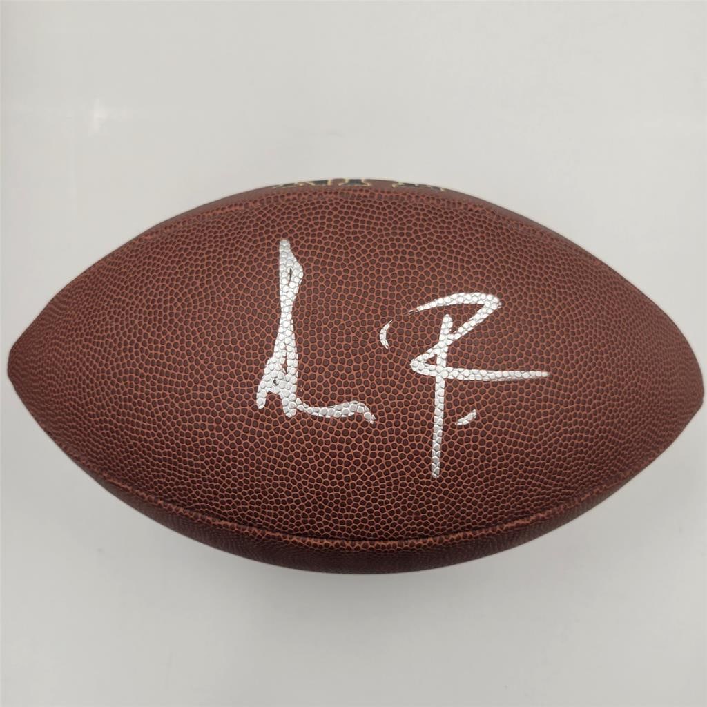 Sean Payton Signed Wilson NFL Replica Football New Orleans Saints Beckett Authenticated: Sean Payton Signed Wilson NFL Replica Football New Orleans Saints Beckett Authenticated This is an original Wilson NFL replica football signed by Sean Payton, the esteemed head coach of the New Orlean