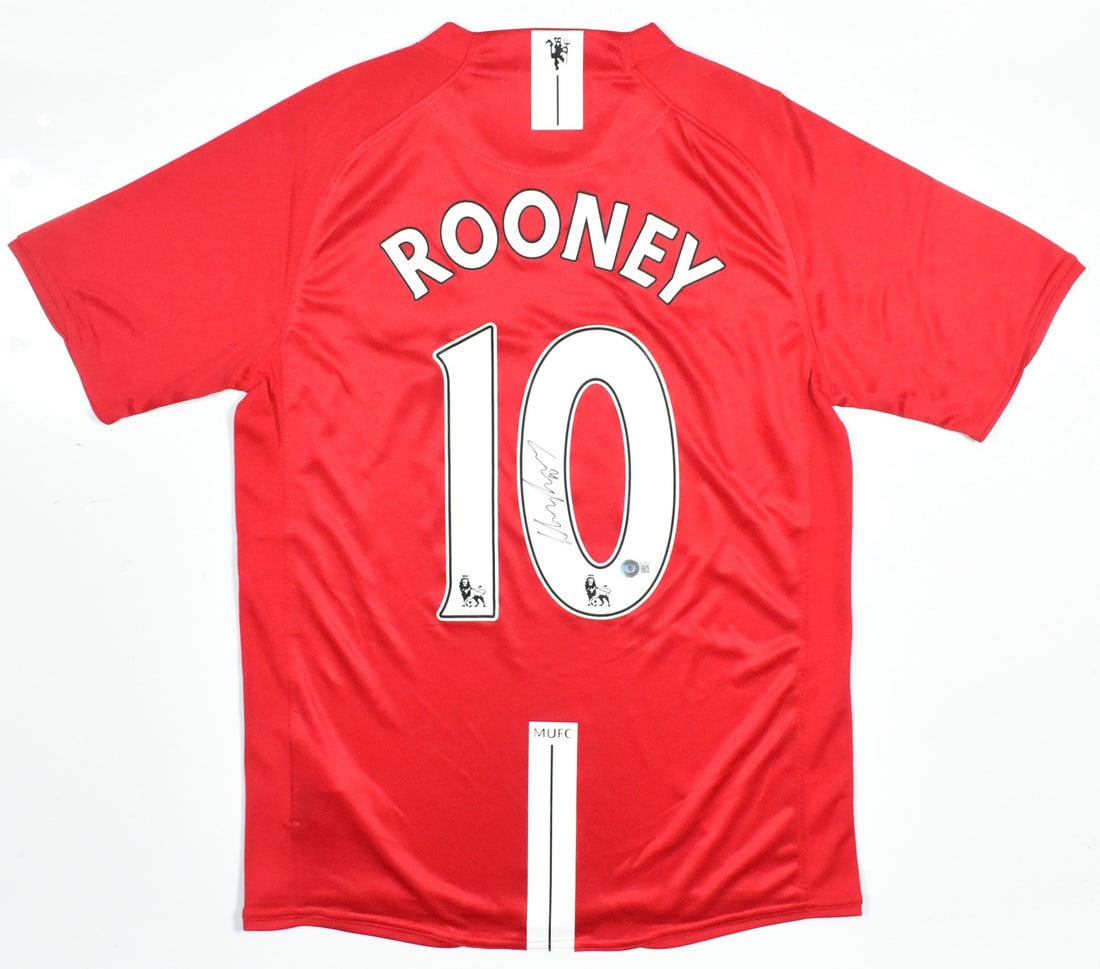 Wayne Rooney Signed Manchester United #10 Home Jersey Beckett: Wayne Rooney Signed Manchester United #10 Home Jersey Beckett This is a Manchester United home soccer jersey featuring the number 10, autographed by Wayne Rooney. The jersey is an original item and co