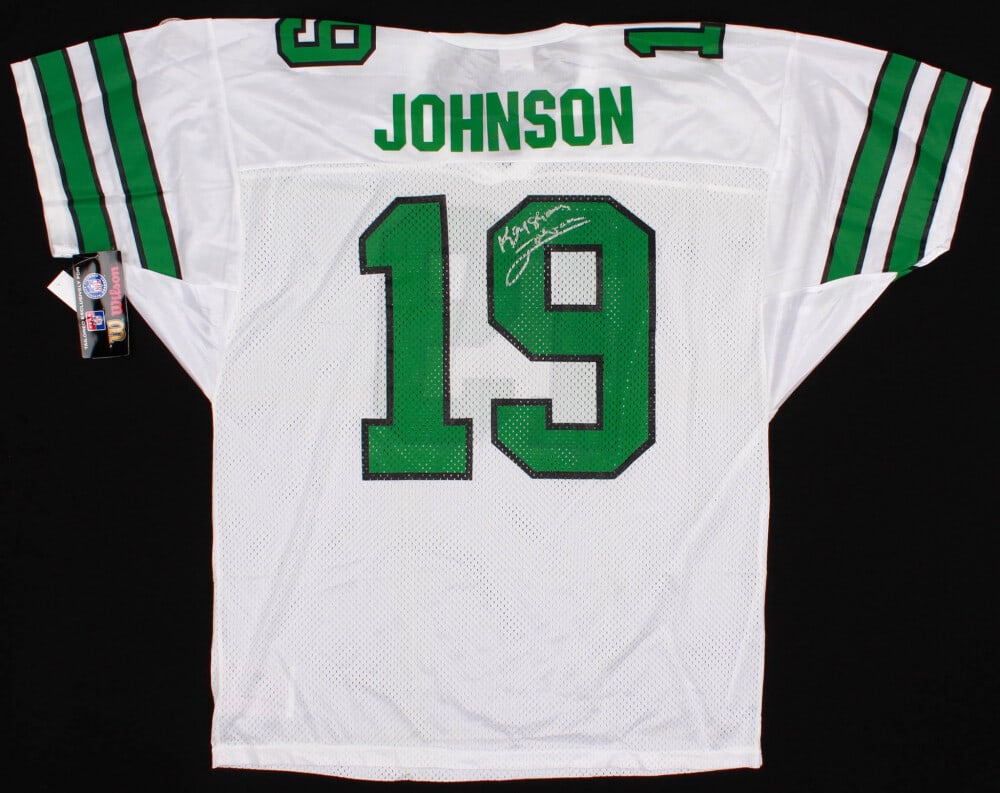 Keyshawn Johnson Autographed Jets Jersey BAS Certified NFL Collectible: Keyshawn Johnson Autographed Jets Jersey BAS Certified NFL Collectible This is a custom replica football jersey, signed by Keyshawn Johnson, showcasing his autograph certified by Beckett Authenticatio