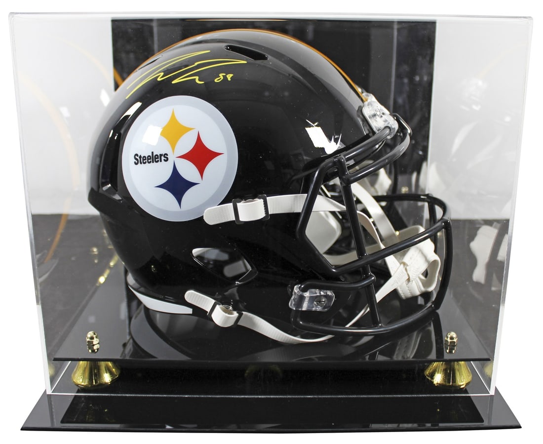Pat Freiermuth Signed Steelers Full Size Speed Helmet with BAS Authentication: Pat Freiermuth Signed Steelers Full Size Speed Helmet with BAS Authentication This is an authentic Riddell Full Size Speed Replica Helmet personally signed by Pat Freiermuth of the Pittsburgh Steelers