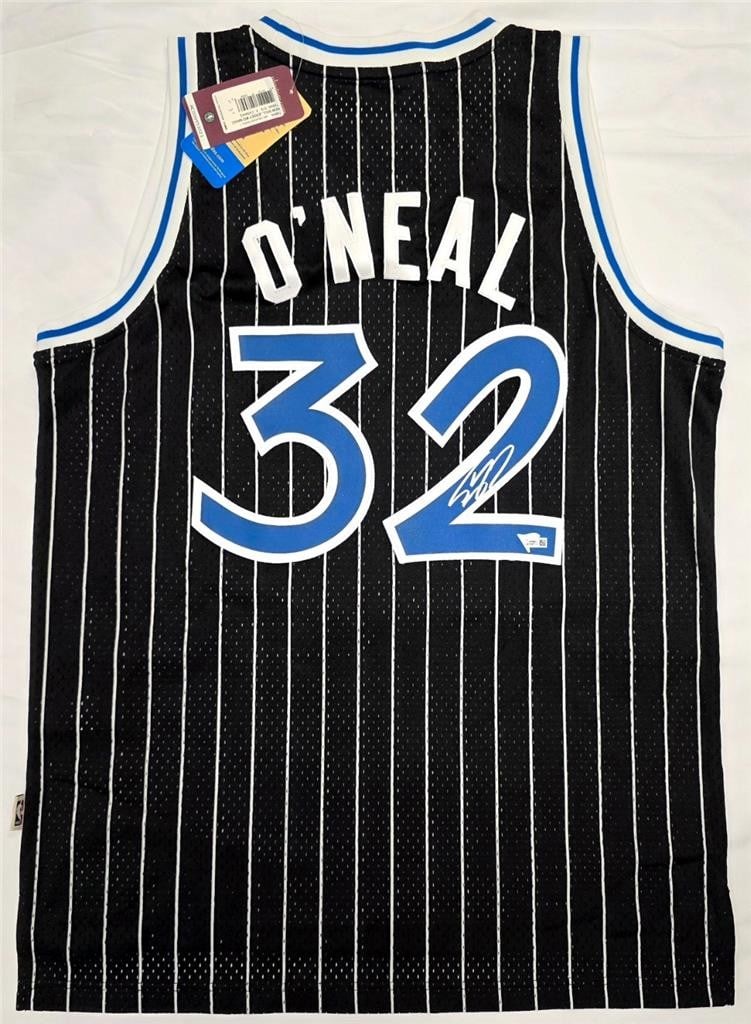 Autographed Orlando Magic Adidas 1993-94 Jersey Shaquille O'Neal Fanatics: Autographed Orlando Magic Adidas 1993-94 Jersey Shaquille O'Neal Fanatics Original signed Shaquille O'Neal 1993-94 Adidas Orlando Magic basketball jersey. This pre-owned jersey is autographed and incl