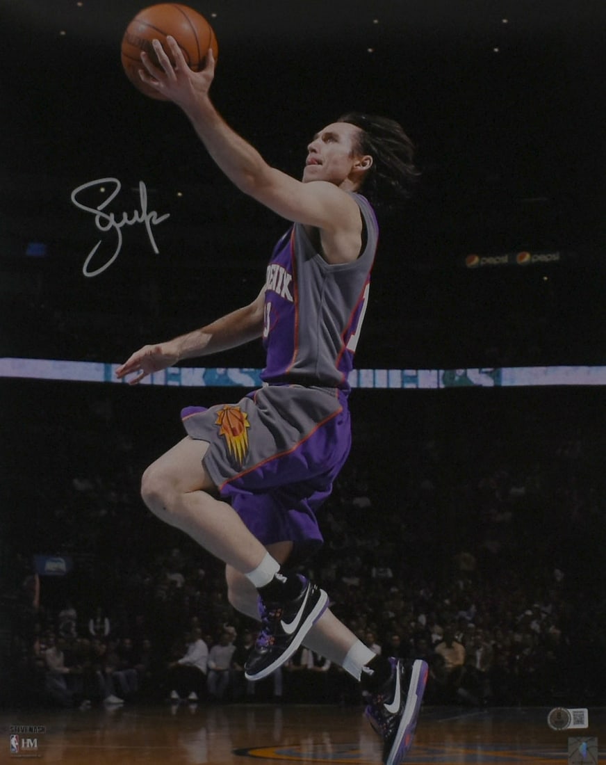 Beckett Hologram Steve Nash Signed 16x20 Phoenix Suns Photo: Beckett Hologram Steve Nash Signed 16x20 Phoenix Suns Photo Autographed 16x20 photo featuring Steve Nash with the Phoenix Suns in a layup image. Includes a Beckett Witness hologram and is pre-owned. S