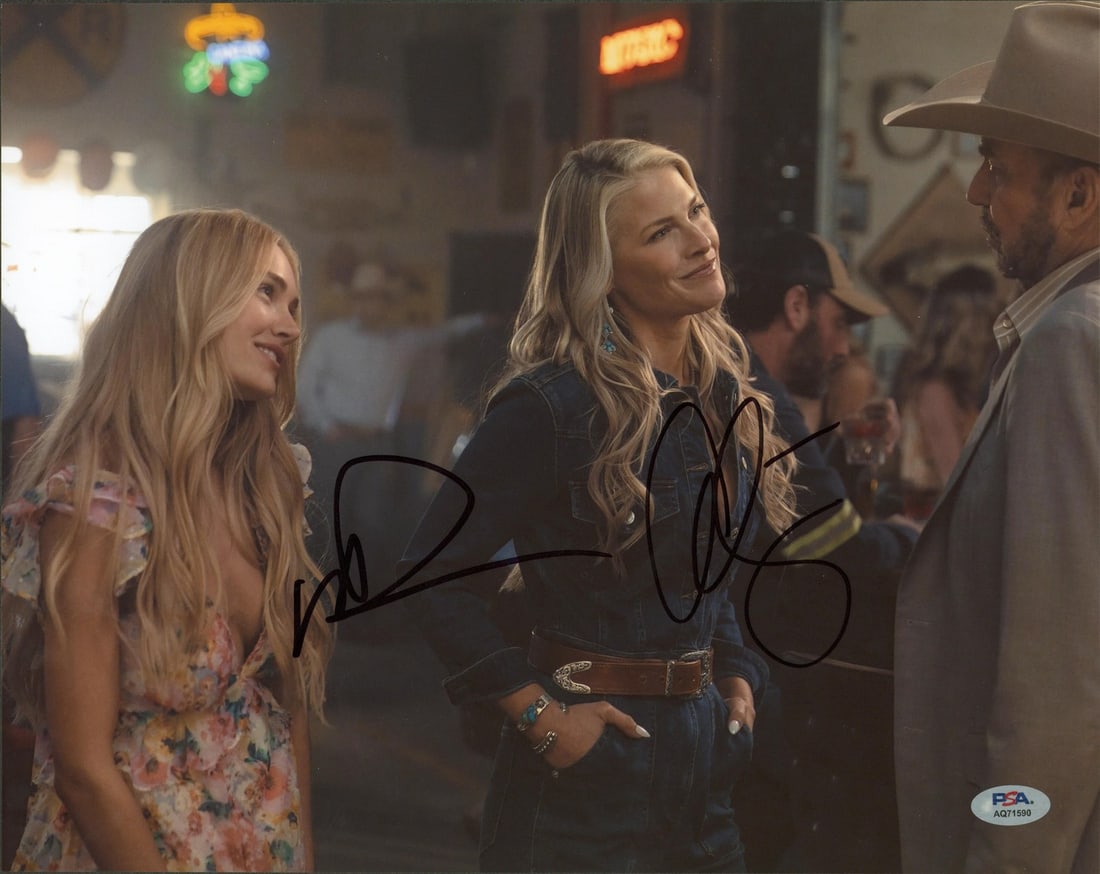 11x14 Landman photo signed by Ali Larter Michelle Randolph PSA DNA: 11x14 Landman photo signed by Ali Larter Michelle Randolph PSA DNA Original horizontal 11x14 photograph from Landman, personally signed by Ali Larter and Michelle Randolph. This pre-owned piece includ