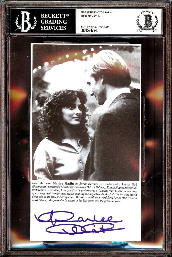 Marlee Matlin Autographed 6x9 Photograph Children of a Lesser God Beckett Authenticated (1 of 1)