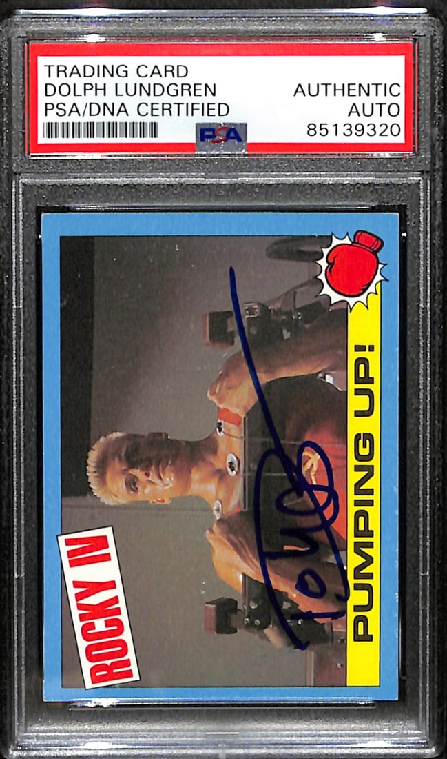 Dolph Lundgren Signed 1985 TOPPS Rocky IV Drago Card PSA/DNA #32 (1 of 2)