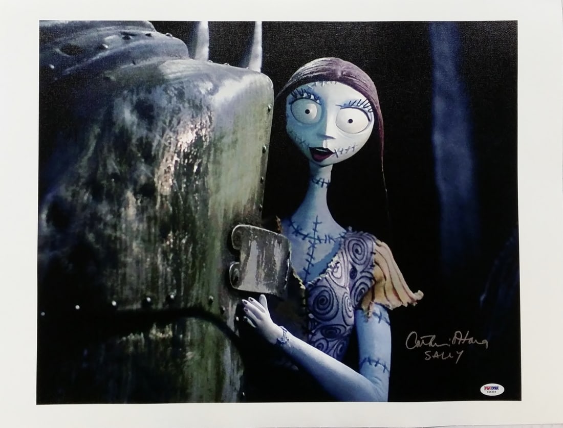 16x20 Canvas Photograph Signed by Catherine O'Hara Nightmare Before Christmas PSA/DNA: 16x20 Canvas Photograph Signed by Catherine O'Hara Nightmare Before Christmas PSA/DNA This is an original 16x20 canvas photograph from The Nightmare Before Christmas, personally signed by Catherine O'
