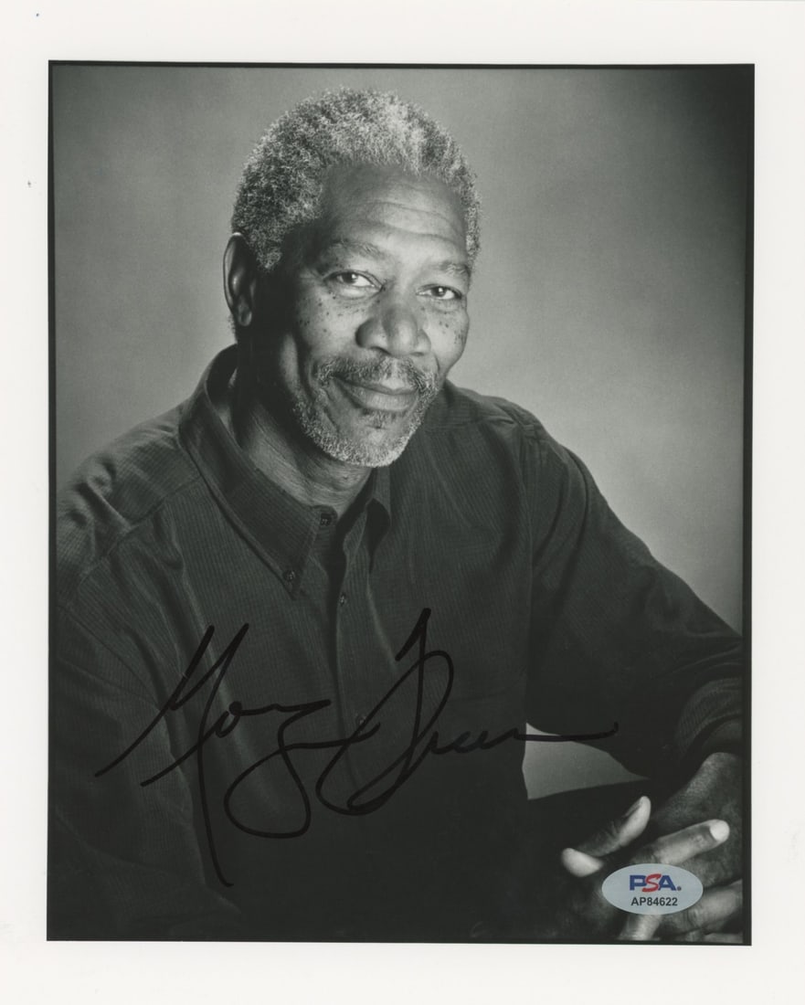Morgan Freeman Signed 8x10 Photograph PSA DNA Along Came A Spider: Morgan Freeman Signed 8x10 Photograph PSA DNA Along Came A Spider This is an original 8x10 vertical photograph personally signed by Morgan Freeman from the film "Along Came A Spider." The autograph ha