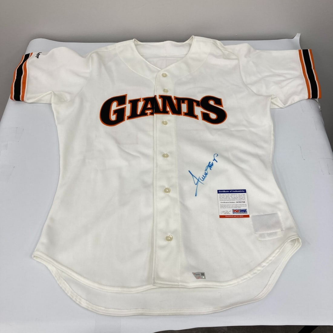 Willie Mays Signed 1989 San Francisco Giants Game Jersey PSA COA: Willie Mays Signed 1989 San Francisco Giants Game Jersey PSA COA Celebrate baseball history with this authentic game model jersey signed by the legendary Willie Mays. This original 1989 game-issued je
