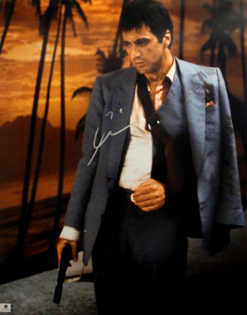 Al Pacino Hand Signed 16x20 Photo Scarface Heat GAI Authenticated: Al Pacino Hand Signed 16x20 Photo Scarface Heat GAI Authenticated This striking 16x20 photograph features Al Pacino, renowned for his iconic roles in films like Scarface and Heat. Hand-signed by the a