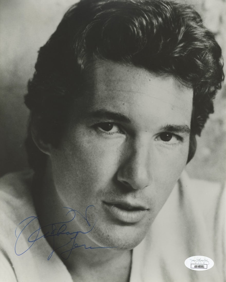 Autographed 8x10 Photograph Richard Gere Pretty Woman JSA Certified: Autographed 8x10 Photograph Richard Gere Pretty Woman JSA Certified Authentic signed 8x10 photograph from Pretty Woman, personally autographed by Richard Gere. The autograph is authenticated by JSA an