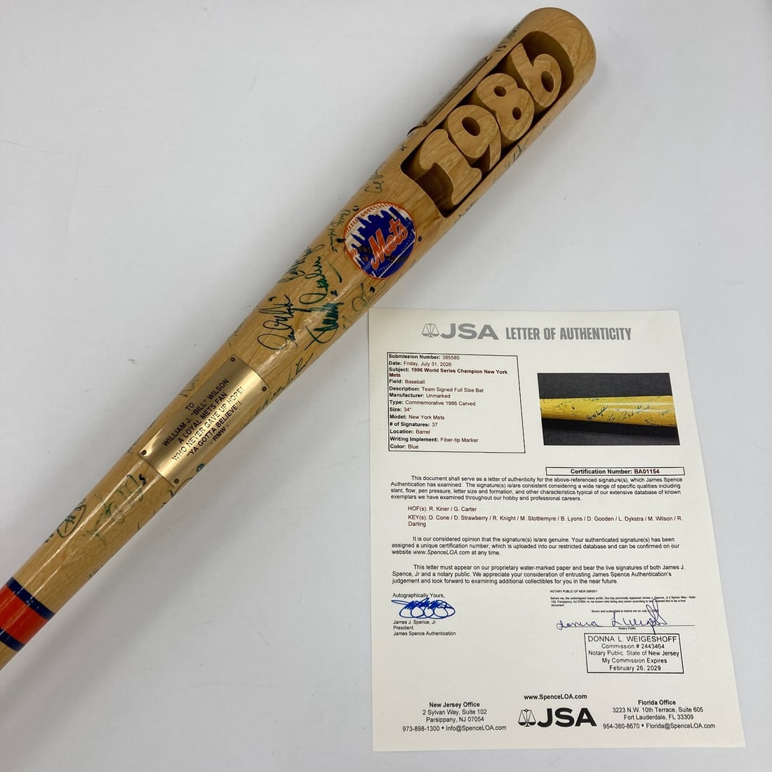 Team signed 1986 New York Mets World Series Champions bat JSA COA 37 autographs: Team signed 1986 New York Mets World Series Champions bat JSA COA 37 autographs Original 1986 New York Mets W.S. Champs team-signed baseball bat featuring 37 signatures. Names listed include Ralph Kin
