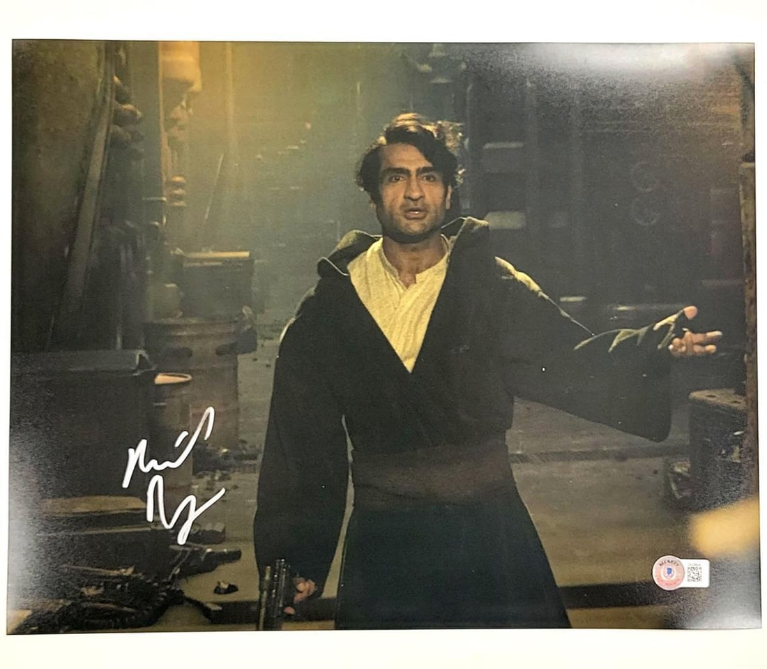 Kumail Nanjiani Autographed Star Wars Obi-Wan 11x14 Photo Beckett Authenticated (1 of 3)