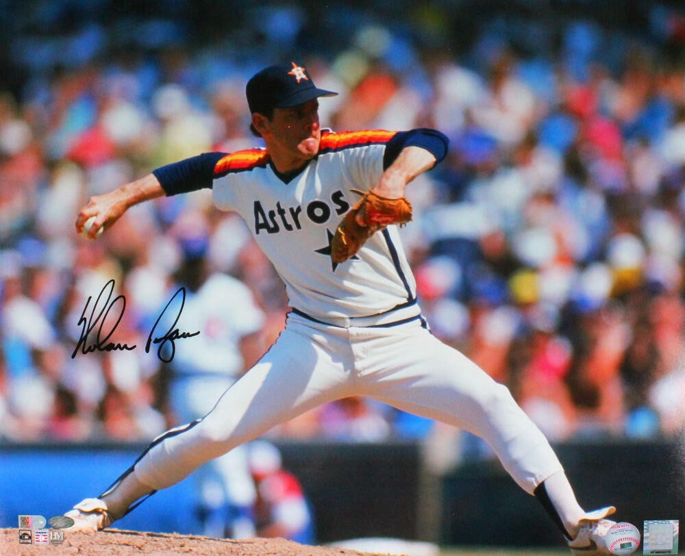 Houston Astros Nolan Ryan Signed 16X20 Horizontal Pitching Photo AIV Hologram (1 of 2)