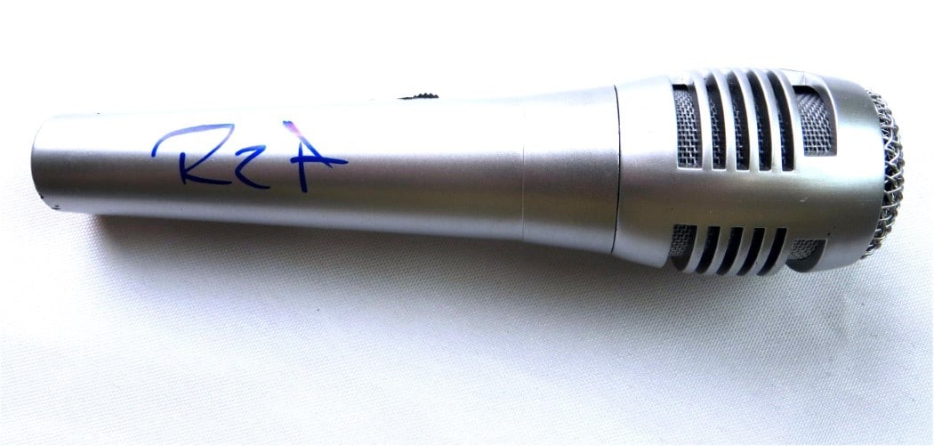 Beckett Authenticated RZA Hand Signed Microphone: Beckett Authenticated RZA Hand Signed Microphone This is an original microphone autographed by RZA, the renowned rap and hip-hop superstar. The autograph has been authenticated by Beckett Authenticati