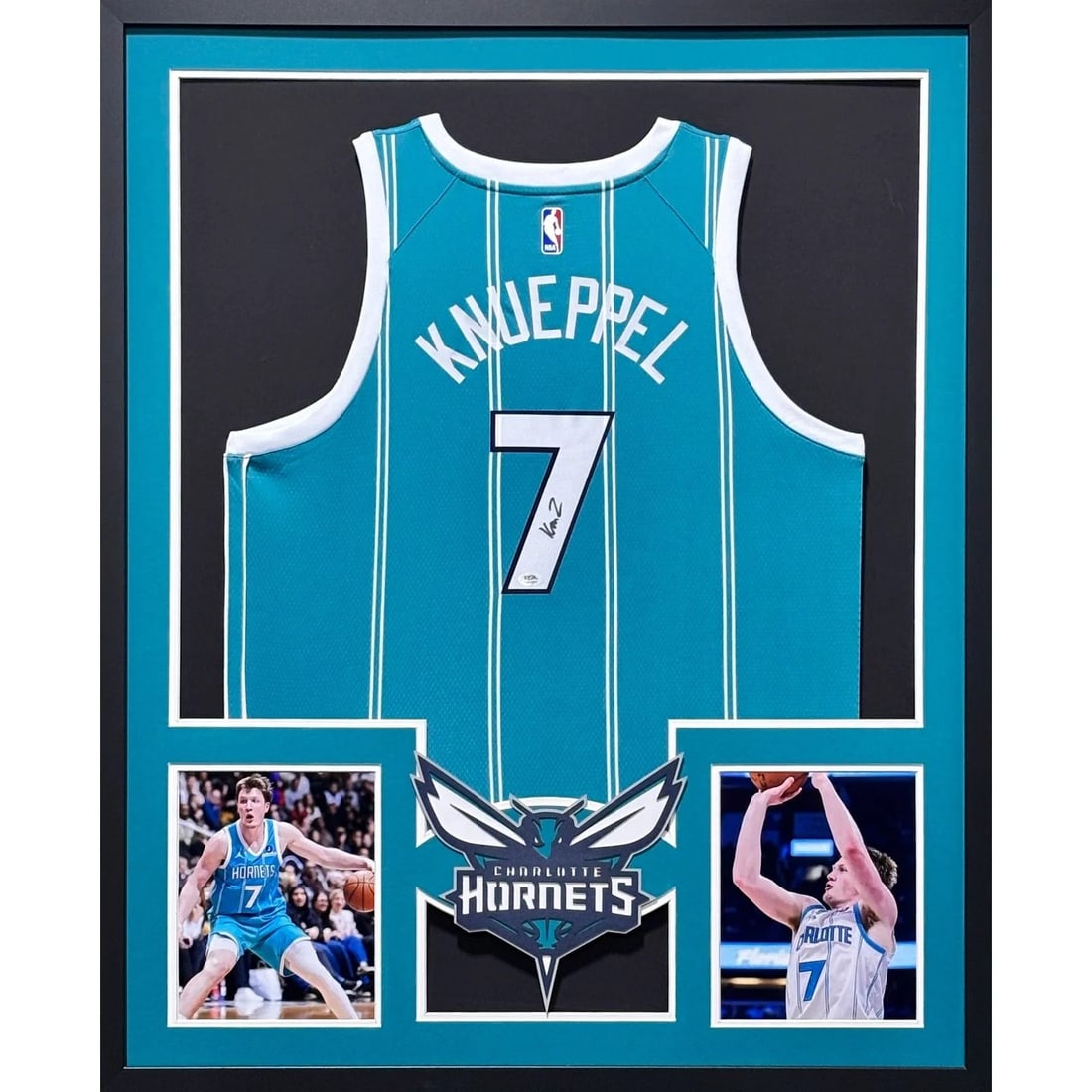 Framed Charlotte Hornets Jersey Signed by Kon Knueppel PSA DNA: Framed Charlotte Hornets Jersey Signed by Kon Knueppel PSA DNA Autographed Kon Knueppel framed Charlotte Hornets jersey with professional display framing. The piece is authenticated by PSA/DNA and inc