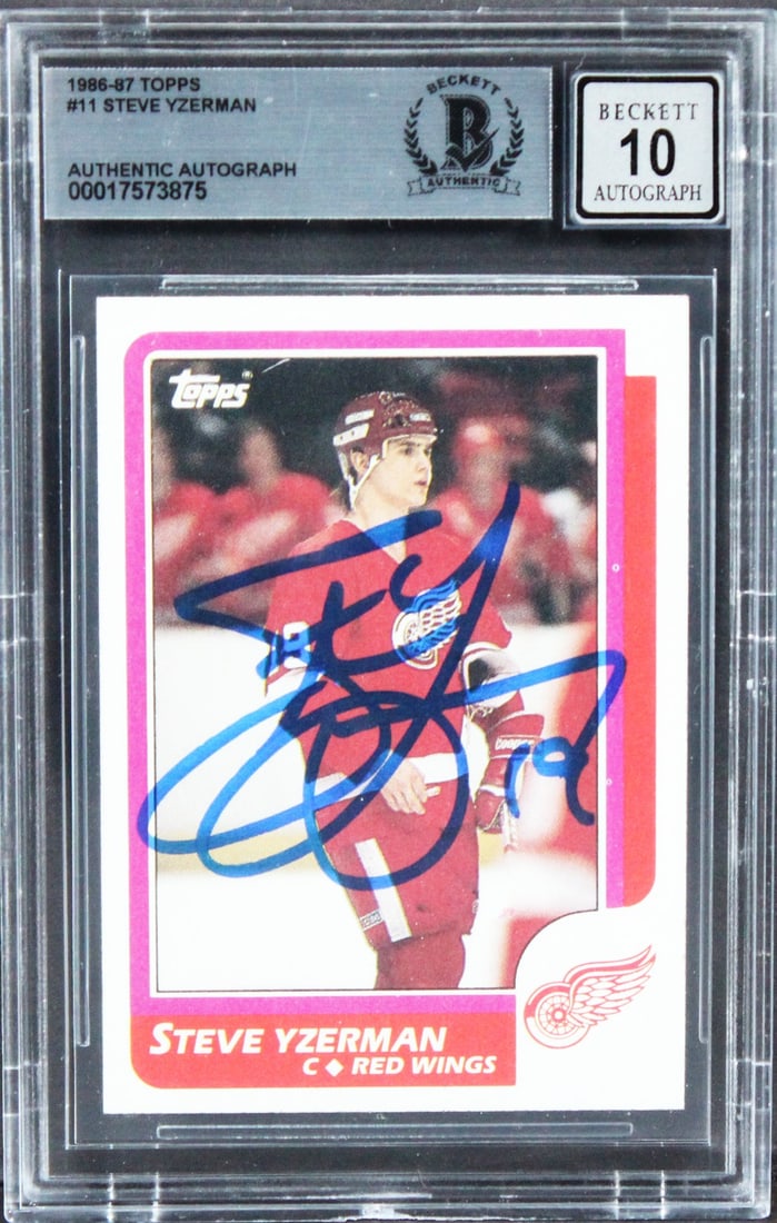 Steve Yzerman Signed 1986 Topps #11 Card Gem Mint 10 Beckett Authenticated: Steve Yzerman Signed 1986 Topps #11 Card Gem Mint 10 Beckett Authenticated This is a highly collectible 1986 Topps #11 card featuring Steve Yzerman, personally signed by the legendary player himself. 