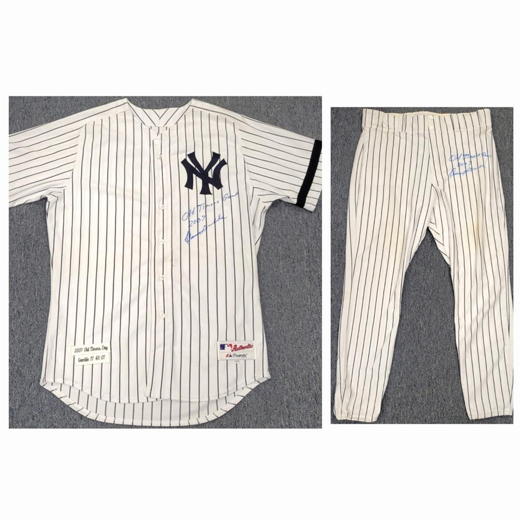Oscar Gamble Autographed 2007 Yankees Old Timers Game Worn Jersey Pants: Oscar Gamble Autographed 2007 Yankees Old Timers Game Worn Jersey Pants This is a pair of game-used jersey pants worn by Oscar Gamble during the 2007 New York Yankees Old Timers Game. The pants are of