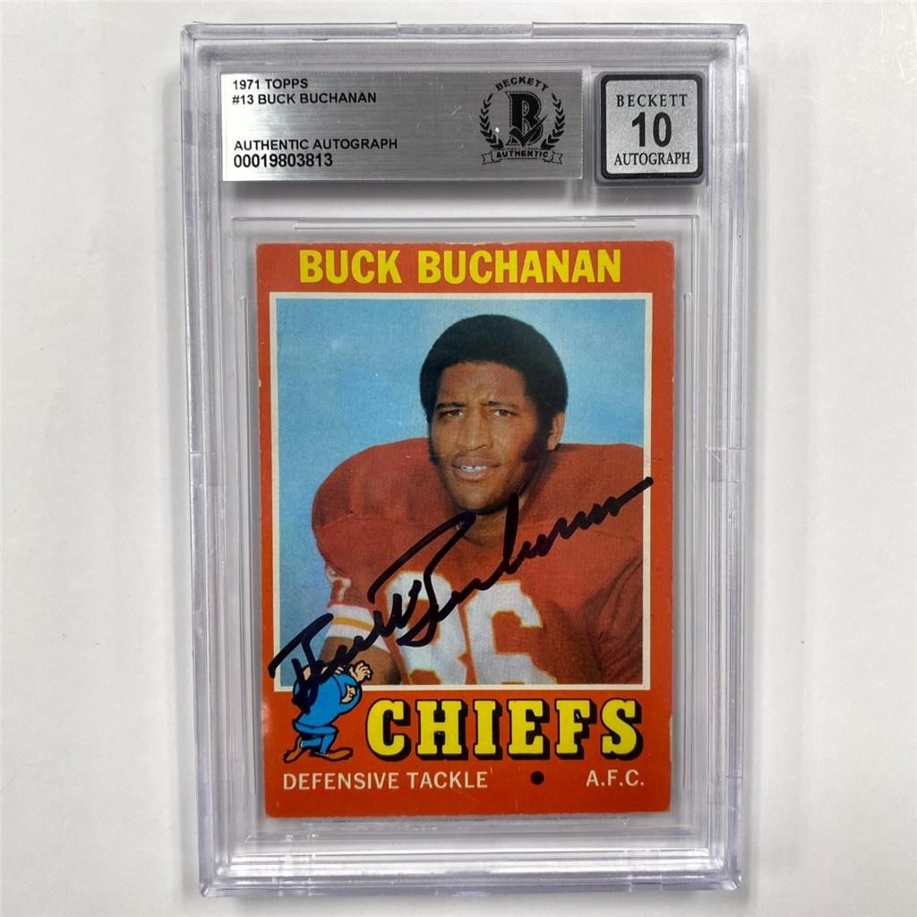 Buck Buchanan 1971 Topps Chiefs autograph card BAS 10 (1 of 4)