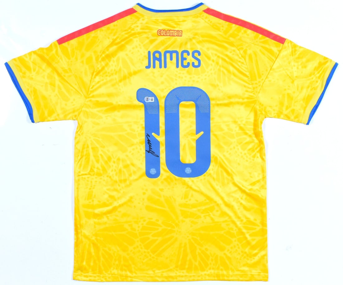 Beckett Holo Signed James Rodriguez Colombia #10 Home Jersey (1 of 4)