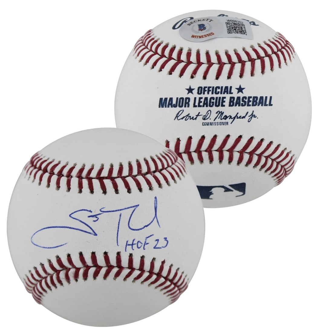 Scott Rolen Autographed OML Baseball HOF 23 BAS Authenticated: Scott Rolen Autographed OML Baseball HOF 23 BAS Authenticated This official Rawlings OML baseball has been personally signed by Scott Rolen, a prominent player for the Philadelphia Phillies, with the 