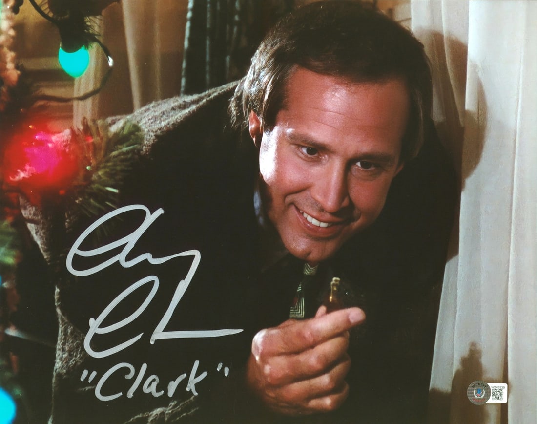 Chevy Chase Signed 11x14 Photo Clark National Lampoon Christmas Vacation BAS Authenticated: Chevy Chase Signed 11x14 Photo Clark National Lampoon Christmas Vacation BAS Authenticated Celebrate the holiday season with this remarkable autographed photograph featuring Chevy Chase as "Clark" fro
