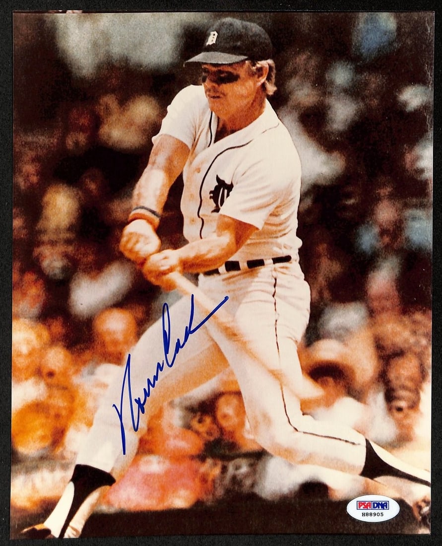 Norm Cash Autographed 8x10 Photo 1968 Detroit Tigers BAS Certified: Norm Cash Autographed 8x10 Photo 1968 Detroit Tigers BAS Certified This is an original Norm Cash signed 8x10 photo from the 1968 Detroit Tigers, capturing a significant moment in baseball history. The