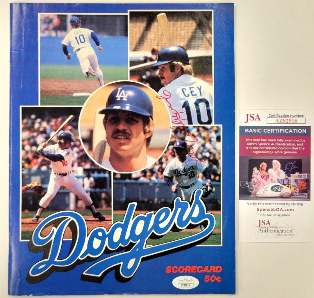 Fernando Valenzuela autographed 1981 Dodgers Scorecard Magazine JSA authenticated (1 of 6)