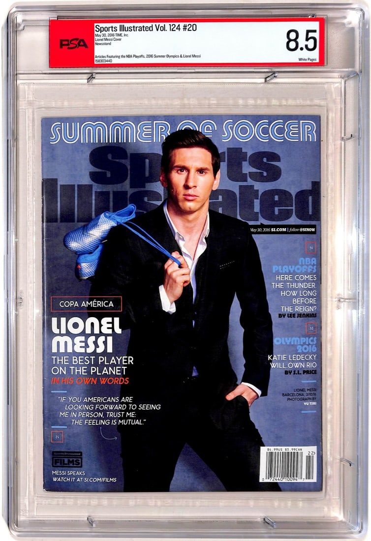 PSA 8.5 2016 Sports Illustrated Newsstand Lionel Messi Argentina: PSA 8.5 2016 Sports Illustrated Newsstand Lionel Messi Argentina Original 2016 Sports Illustrated newsstand magazine featuring Lionel Messi and Argentina, professionally graded by PSA. This pre-owned 