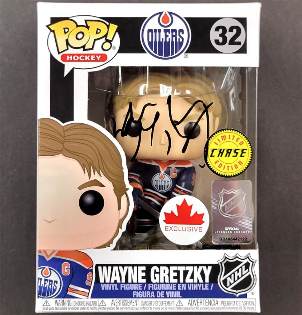 Wayne Gretzky Signed Edmonton Oilers Funko Pop #32 PSA Authenticated: Wayne Gretzky Signed Edmonton Oilers Funko Pop #32 PSA Authenticated This is a signed Wayne Gretzky Edmonton Oilers Chase Funko Pop #32. The autograph is authenticated by Professional Sports Authentic
